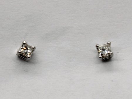 Diamond Screw Back Stud Earrings | 0.10ctw | Hot on Sale