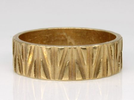 1976 9k Yellow Gold Carved Band | SZ 7.25 | For Sale